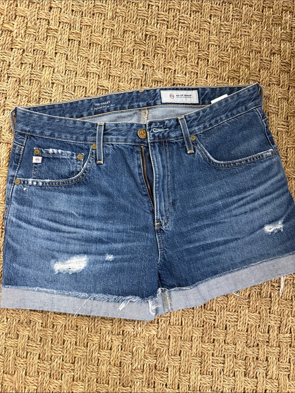 AG -ED denim, The Hailey Ex-Boyfriend jean shorts, size 29, EUC
